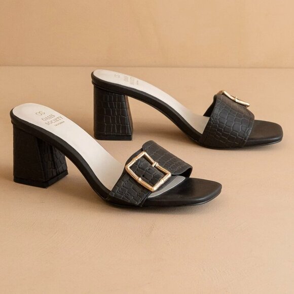 THE GLENDALE BLACK BAMBOO BUCKLE HEELS - Picture 1 of 3